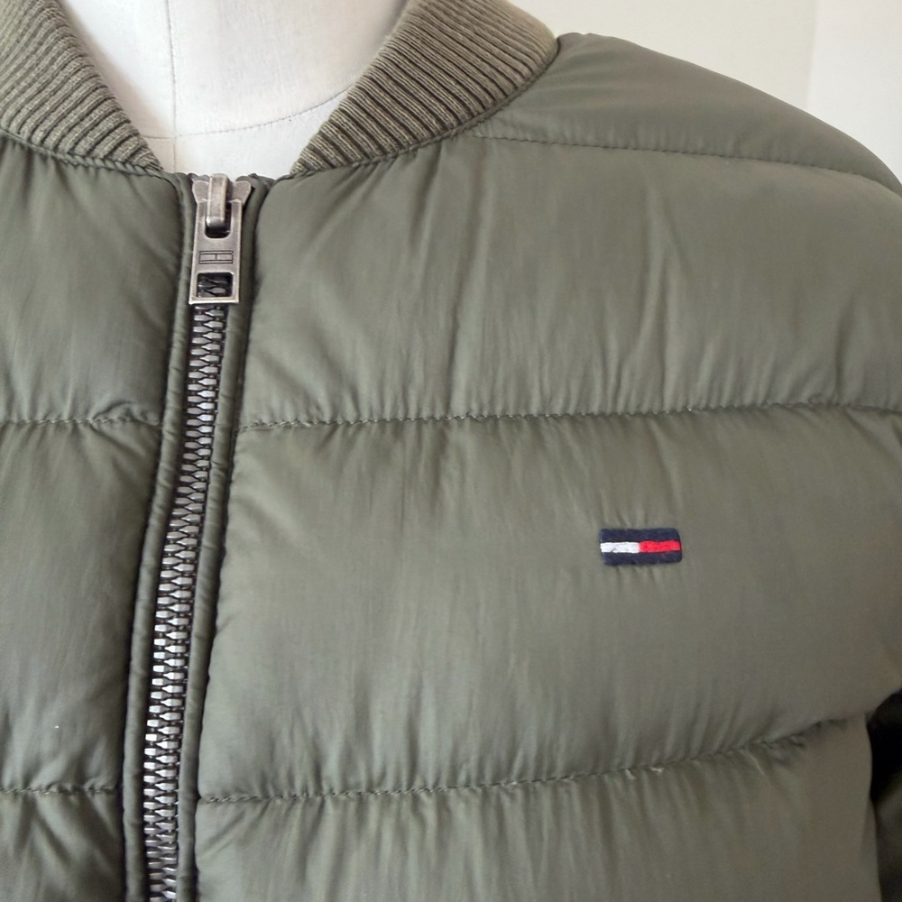 Tommy Hilfiger Olive Green Puffer Jacket - Picture 2 of 9